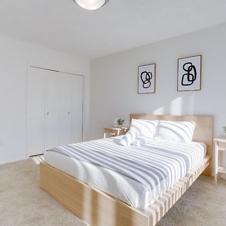 Spacious 2 Bedrooms Apt @Crystal City With Gym Arlington Exteriör bild