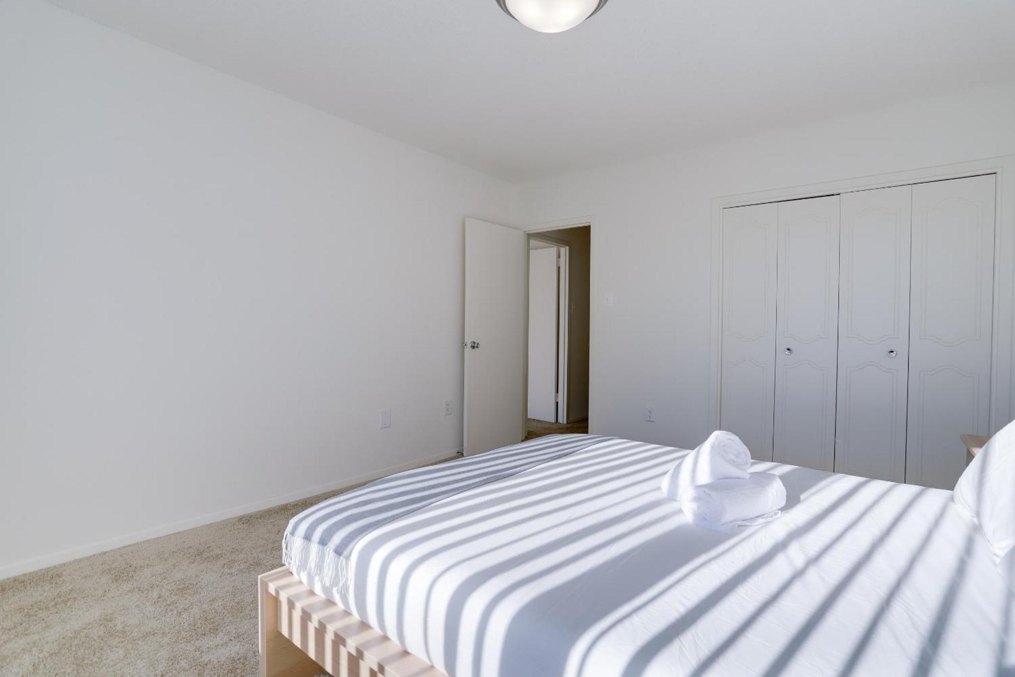 Spacious 2 Bedrooms Apt @Crystal City With Gym Arlington Exteriör bild