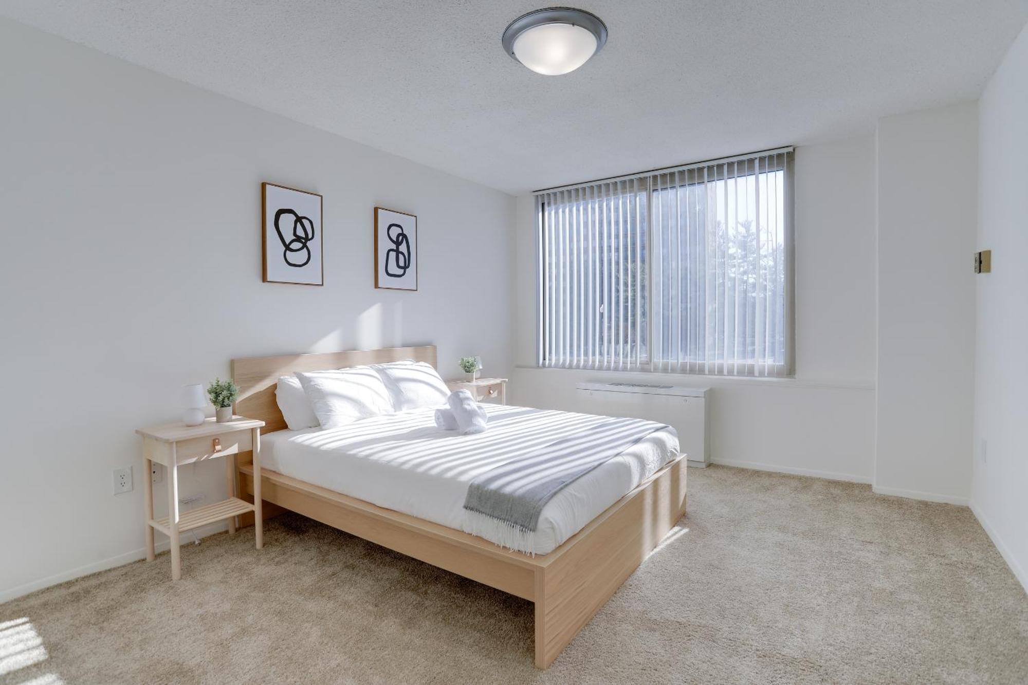 Spacious 2 Bedrooms Apt @Crystal City With Gym Arlington Exteriör bild